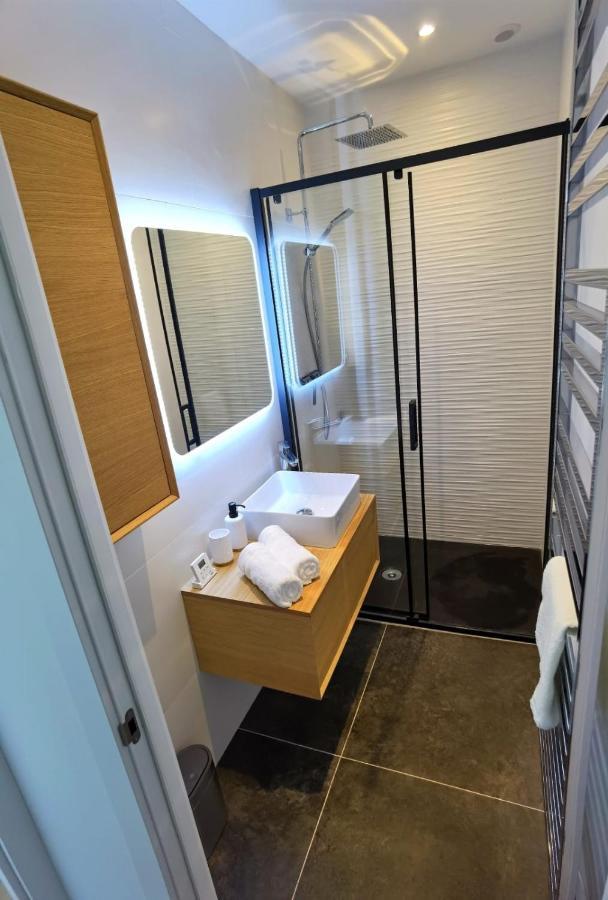 Piscine Et Jacuzzi Loft Ravissant Dans Une Maison Basque Anglet Exterior foto